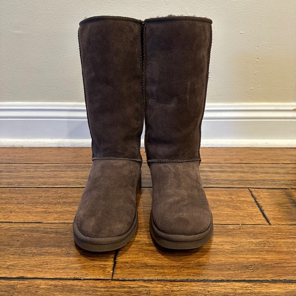 UGG Shoes - Classic Tall UGG Sheepskin Boots